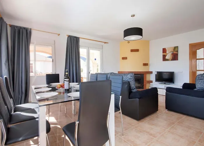 Villa Senieta - Plusholidays *