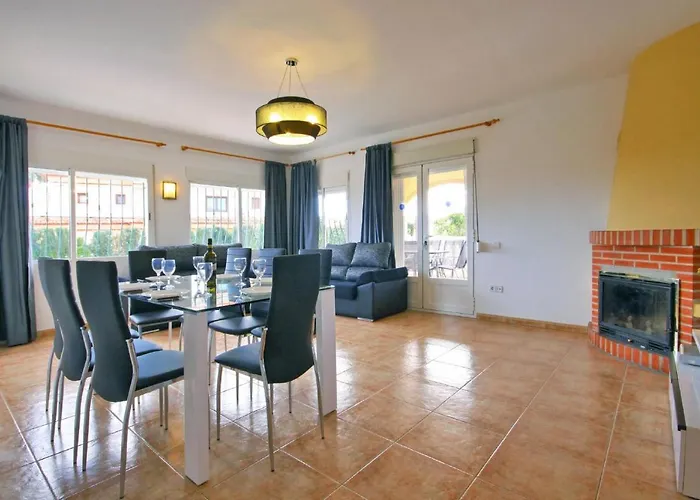 Senieta - Plusholidays Villa *